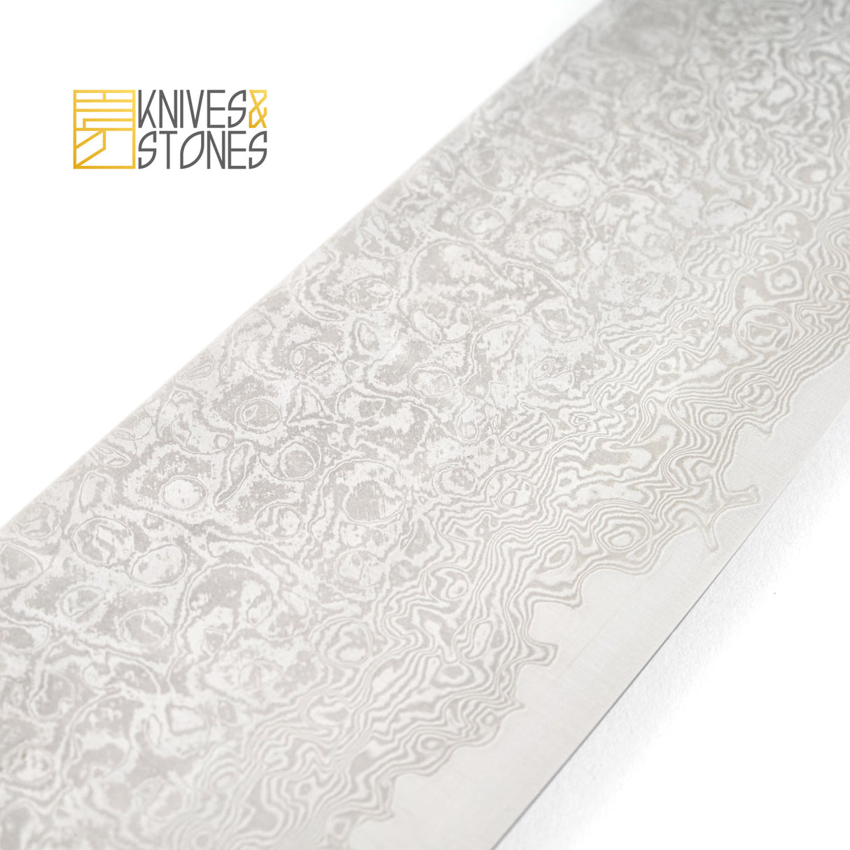 Hatsukokoro Ginsan Damascus Tsuchime Nakiri 170 mm with Teak wood Handle, by Yoshihiro Yauji