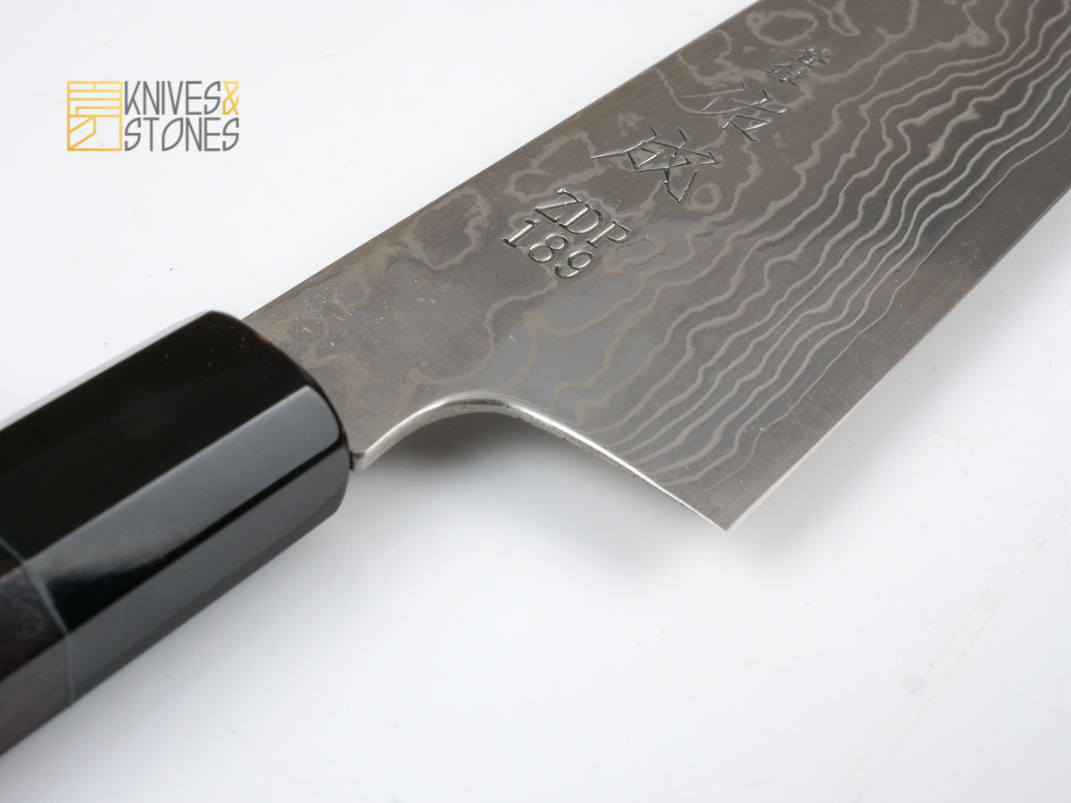 Sukenari ZDP189 Damascus Santoku 190 mm