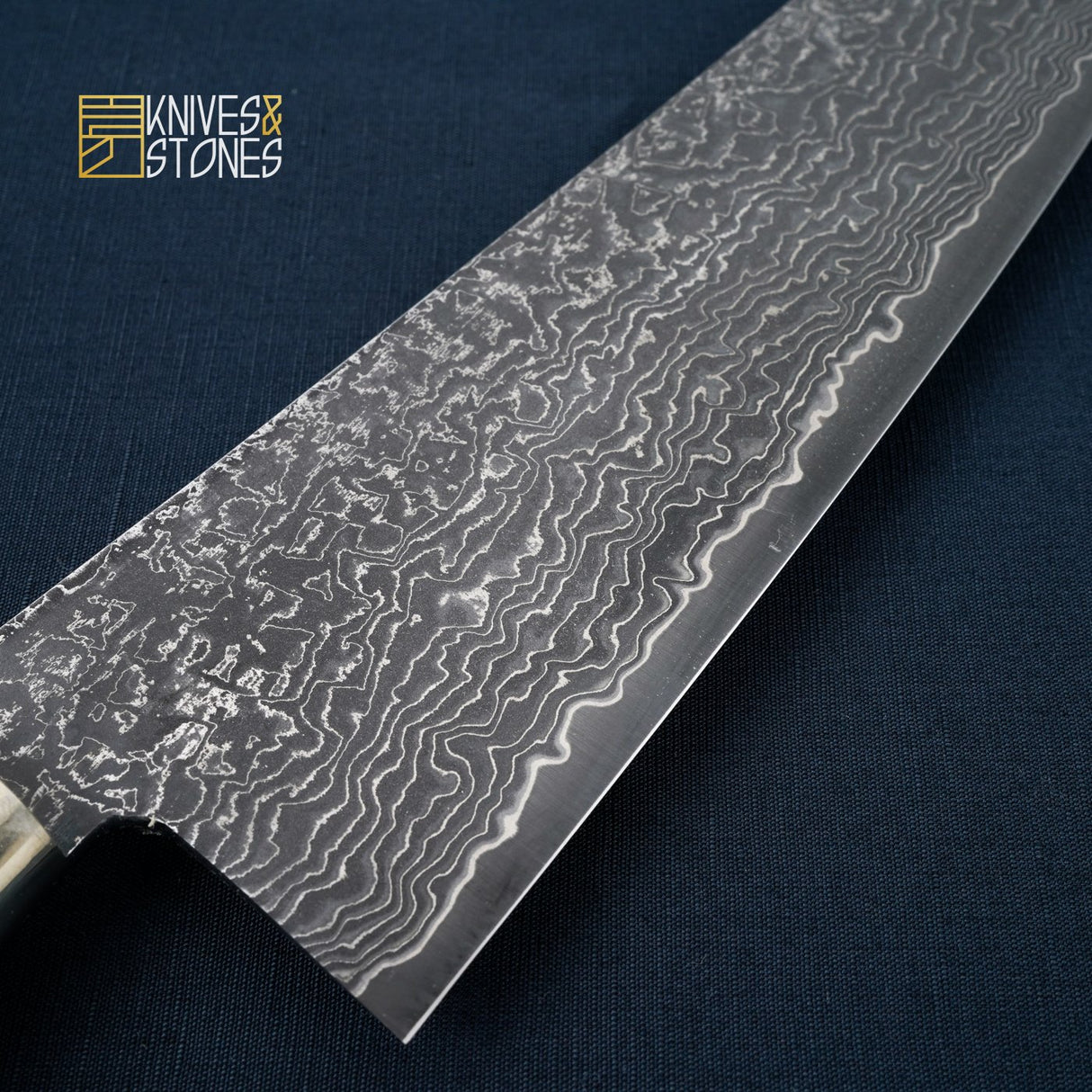 Tanaka SG2/R2 Western Gyuto 210mm Spalted Maple with Teak wood saya