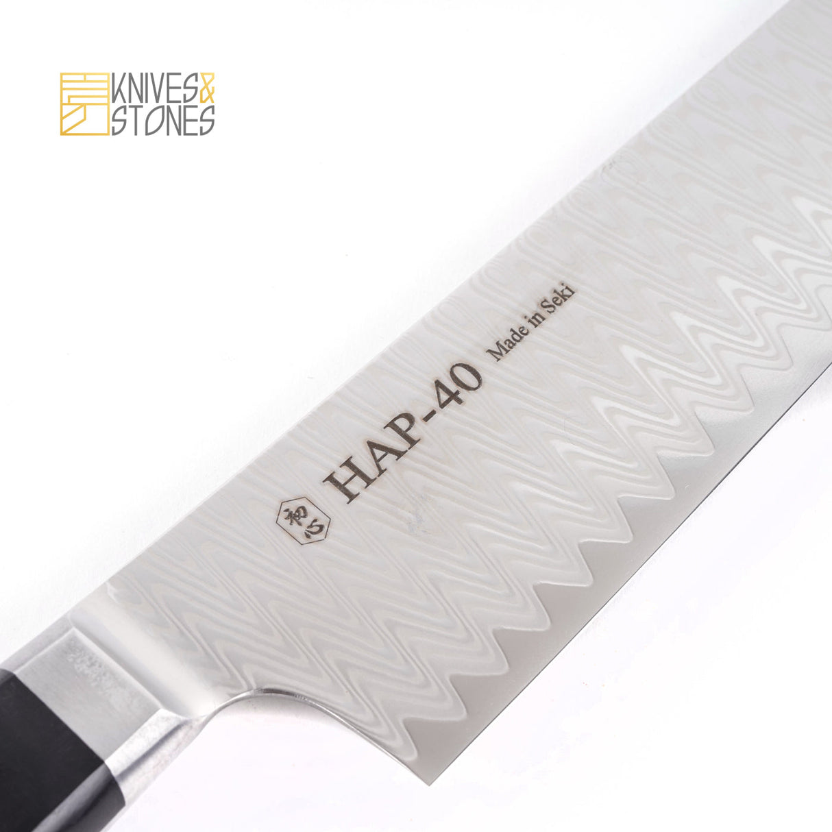 Hatsukokoro HAP-40 Damascus Santoku 180 mm with Western Handle