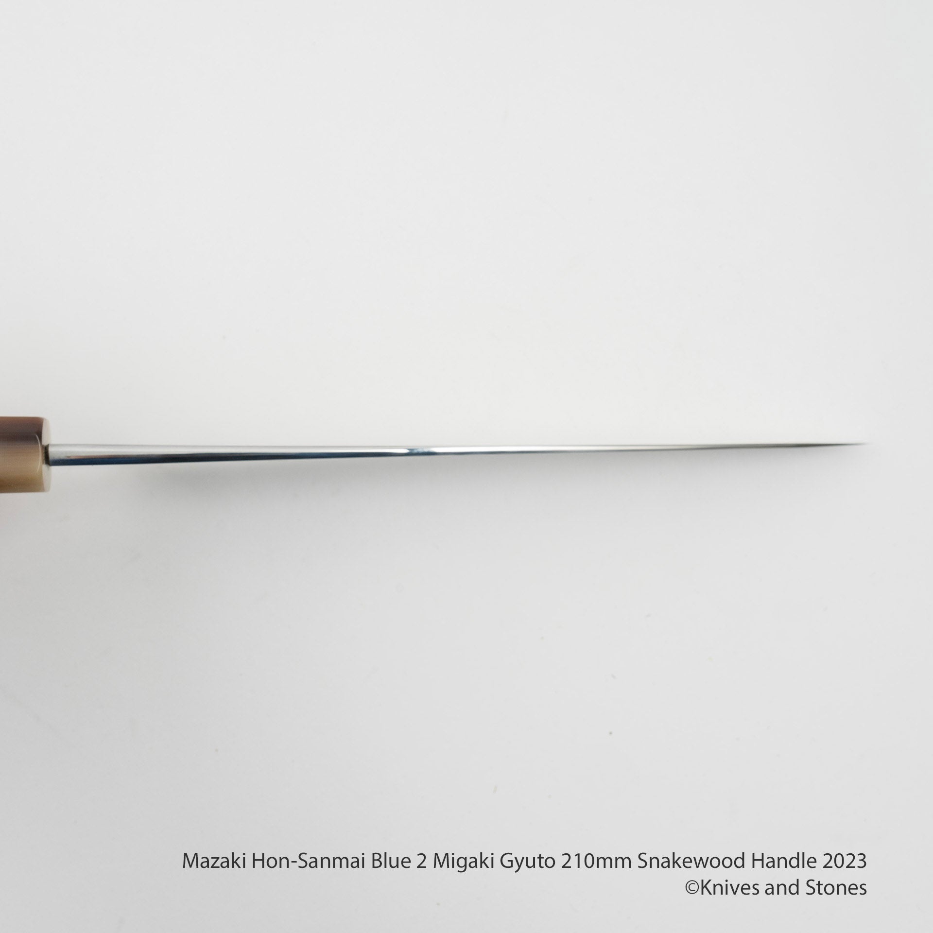 Mazaki Hon-Sanmai Blue 2 Gyuto 210 Snakewood Handle 2023