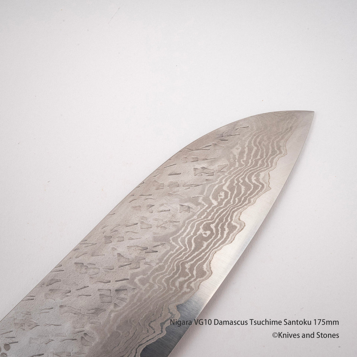 Nigara VG10 Damascus Tsuchime Santoku 175mm